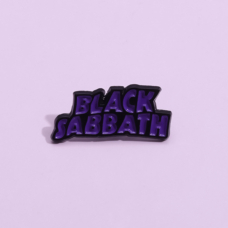 Heavy Equipment Logo - Pin Esmaltado de la Banda Black